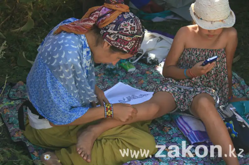 В Алматы прошел третий эко-этнофестиваль FourЭ (фото), фото - Новости Zakon.kz от 20.08.2012 20:53