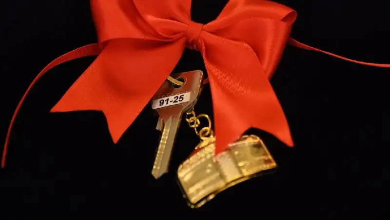 69 семей в Актобе три года не могут въехать в полученные по госпрограмме квартиры