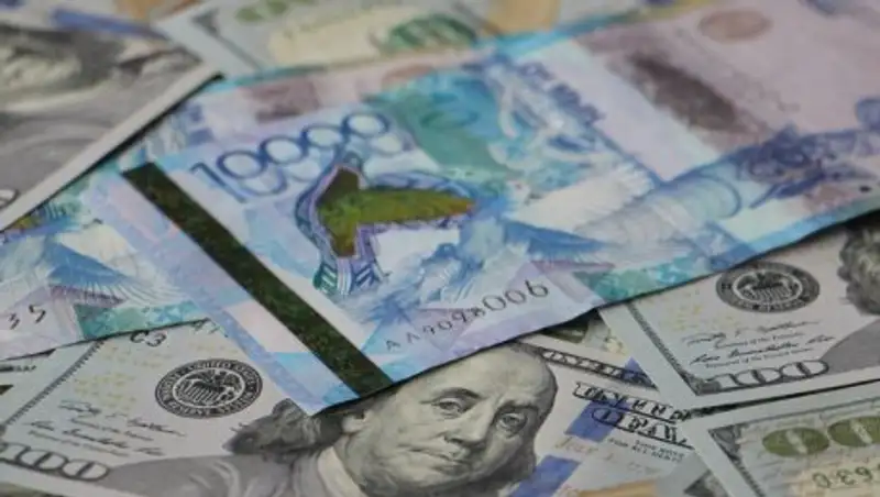 Тенге продолжил укрепление