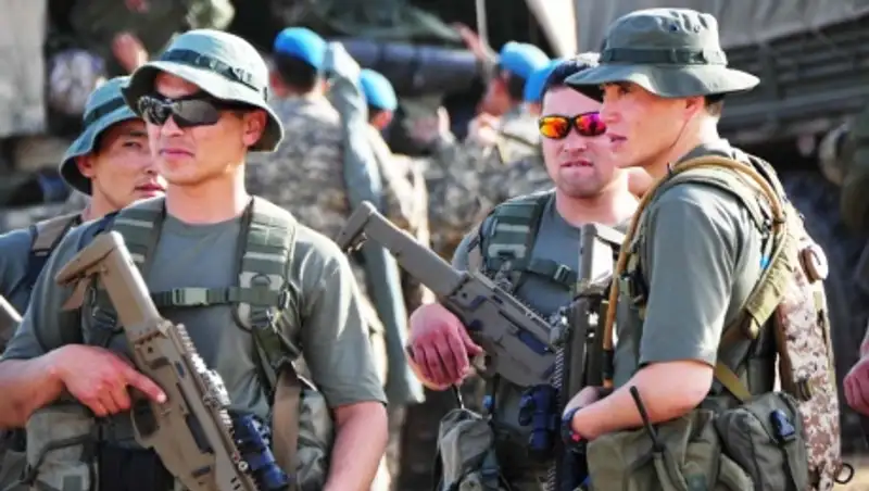 Первой на территорию Республики Таджикистан переброшена оперативная группа Генштаба ВС РК