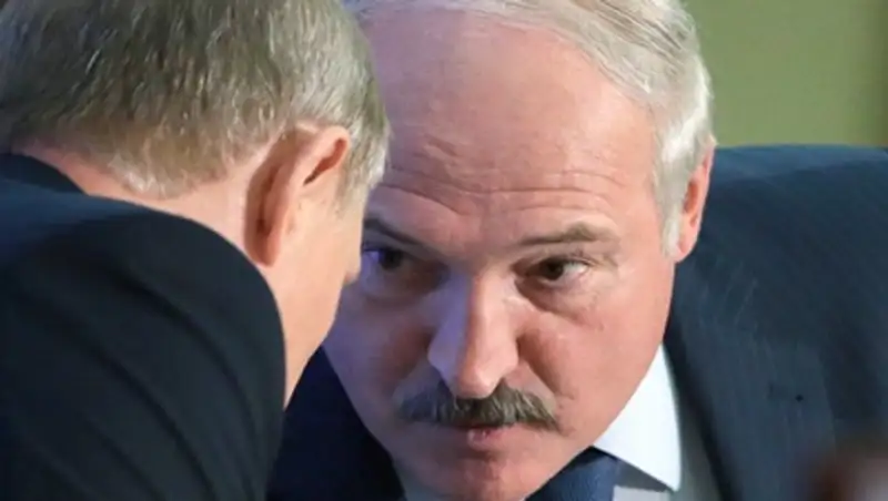 Лукашенко пообещал обсудить с Путиным создание военной базы в Белоруссии 