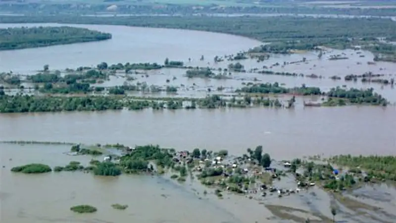Более 20 населенных пунктов в Алтайском крае остаются под водой