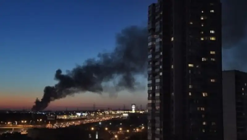 Крупнейший за 25 лет пожар вспыхнул в Москве