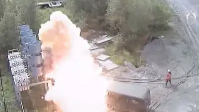 кадр из видео, фото - Новости Zakon.kz от 24.08.2019 13:01