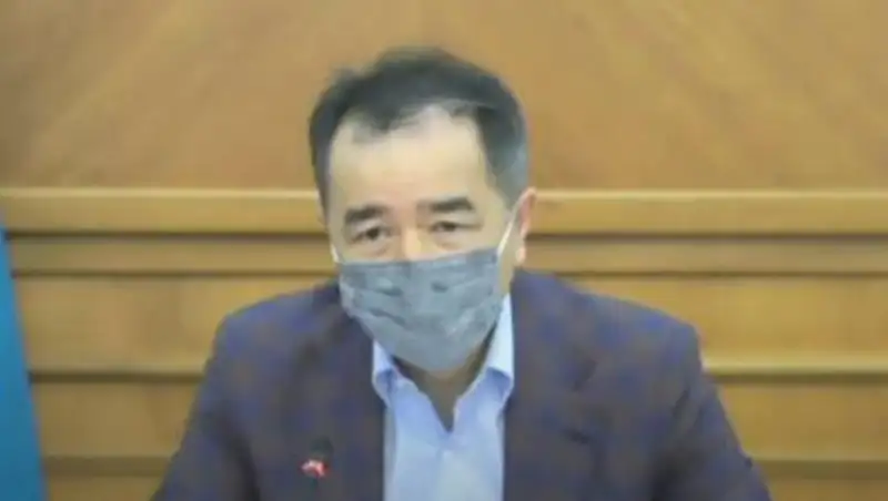 Аким обратился к алматинцам