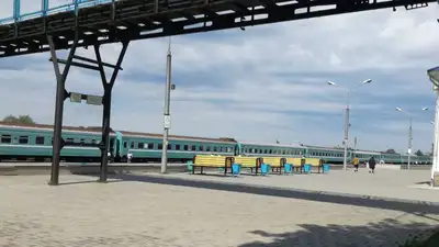 Пьяный пассажир сорвал стоп-кран в поезде сообщением Алматы – Петропавловск