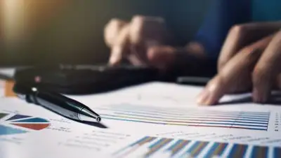 IQ invest, фото - Новости Zakon.kz от 19.09.2018 18:00