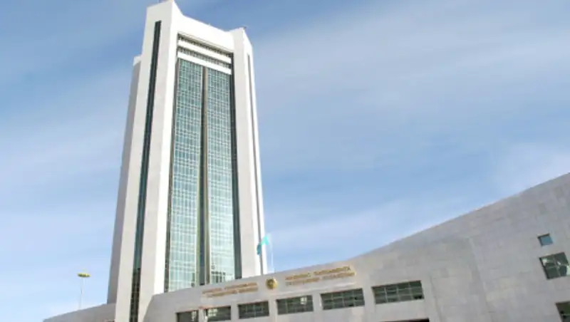 Заседание Мажилиса Парламента РК под председательством Нигматулина