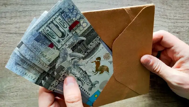 Эксперт о причинах коррупции в РК: Мы стоим на месте с полумерами