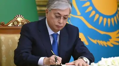 Токаев направил телеграммы соболезнования президенту и премьер-министру Пакистана, фото - Новости Zakon.kz от 31.01.2023 18:15