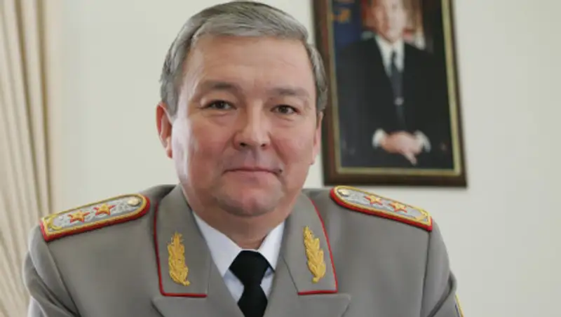 Ушел в отставку экс-замначальника службы охраны Президента