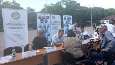 В Караганде провели соцярмарку под открытым небом, фото - Новости Zakon.kz от 10.08.2023 13:33