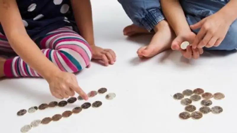 Многодетную мать из Алматинской области оштрафовали за долги по алиментам