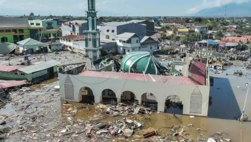 "Все мы испугались". Казахстанец в Индонезии рассказал о землетрясении