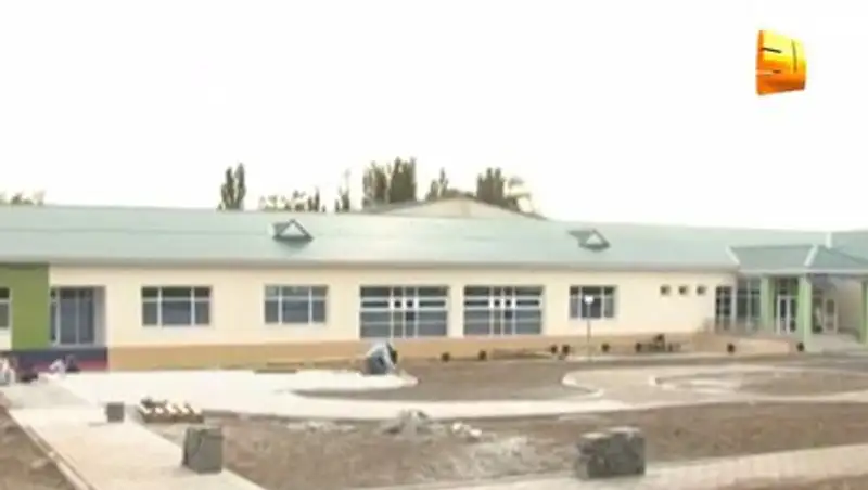В Алматинской области разразился скандал вокруг новой школы