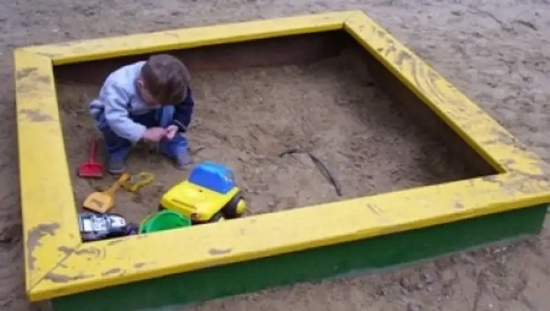 В Таразе слушается дело об изнасиловании и убийстве 3-летнего мальчика