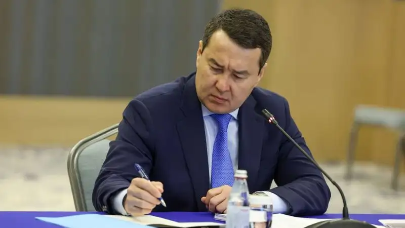 Смаилов поручил госорганам стабилизировать цены на продукты