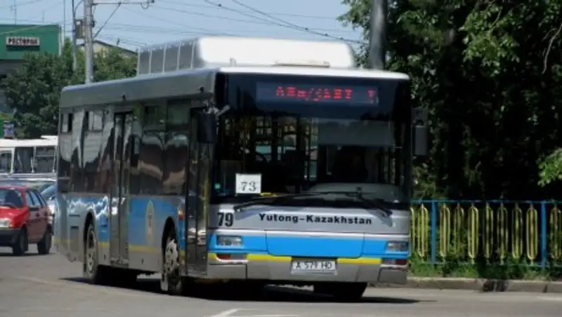 Маршруты автобусов временно изменятся в Алматы