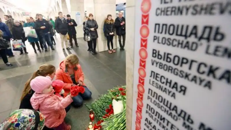 Опубликован список опознанных жертв теракта в Санкт-Петербурге