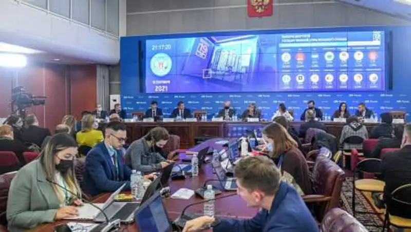 "Единая Россия" лидирует после обработки 40% протоколов на выборах в Госдуму