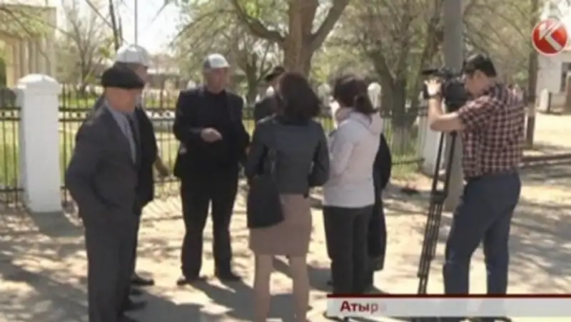 В пригороде Атырау пользуются газопроводом, на который нет никакой документации