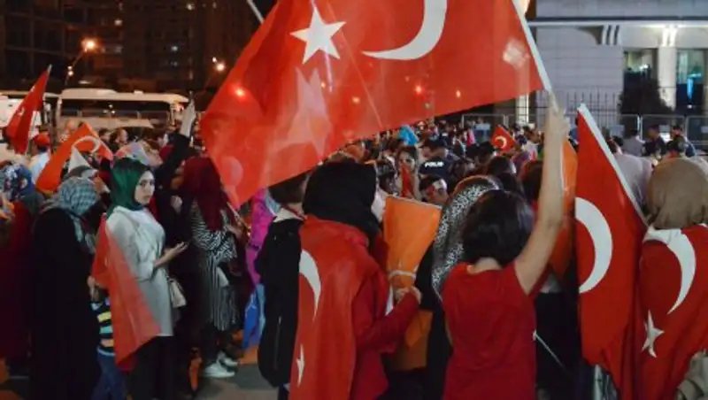 В Турции прекратил действие режим ЧП