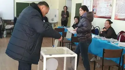 Токаев: Ответственность депутатов возросла, фото - Новости Zakon.kz от 29.03.2023 10:19