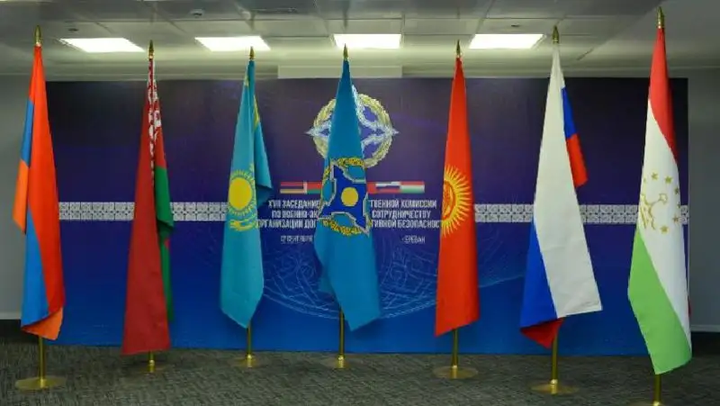 Предоставить СНГ статус наблюдателя при ОДКБ предложил Владимир Путин