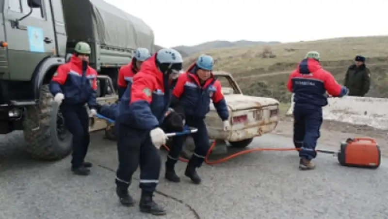 Жамбылские спасатели готовятся к снежным заносам