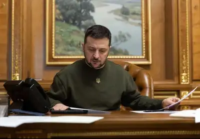 Зеленский впервые покинул Украину для визита в США, фото - Новости Zakon.kz от 21.12.2022 08:54