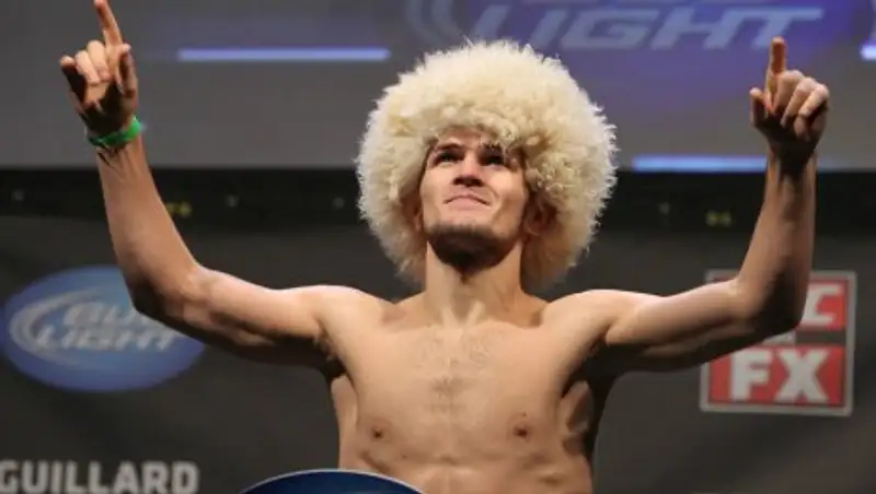 Нурмагомедова лишат денег за победу над Макгрегором