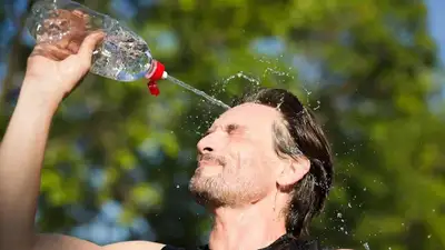 жара, мужчина, вода, фото - Новости Zakon.kz от 02.07.2023 16:27