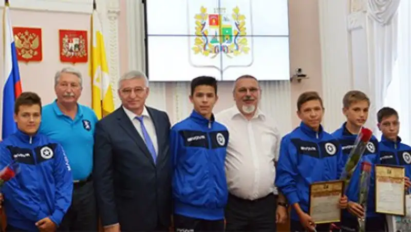 Подравшихся в Норвегии ставропольских футболистов наградили