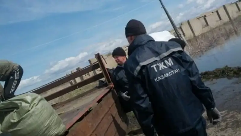 Из четырех сел в СКО эвакуированы жители