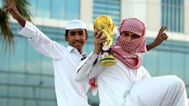 Во время ЧМ-2022 по футболу в Катаре разрешат продажу алкоголя