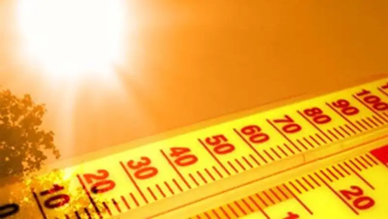 В нескольких областях Казахстана из-за жары объявили штормовое предупреждение