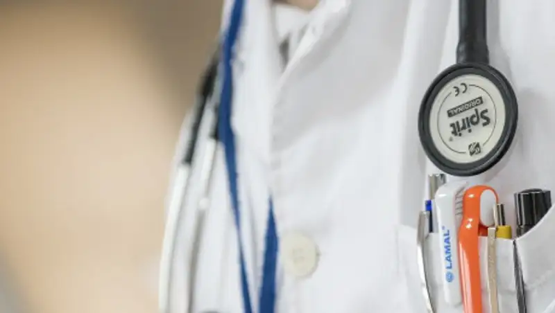 Яд в организме Навального опасен для окружающих - пресс-секретарь оппозиционера