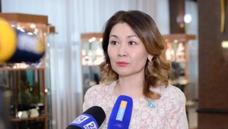 Мажилис досрочно прекратил полномочия депутата Анар Жаилгановой