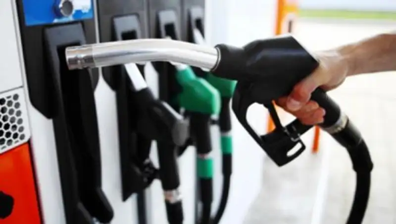 Подачу воздуха вместо топлива сняли на одной из АЗС