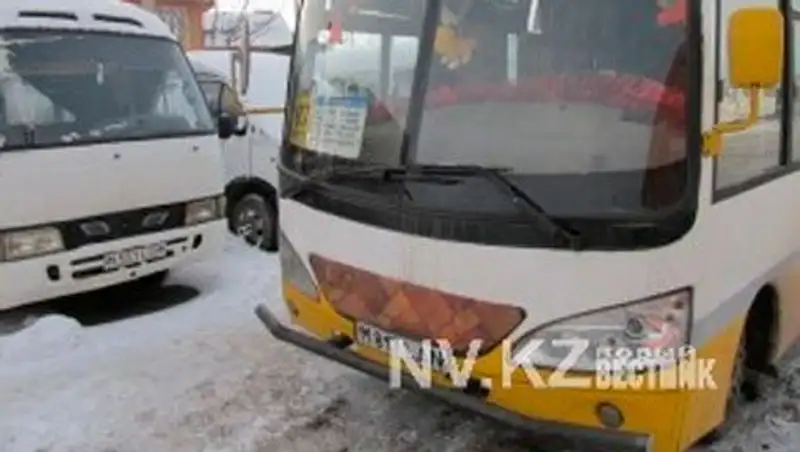 Водители маршруток Караганды опасаются остаться без выручки