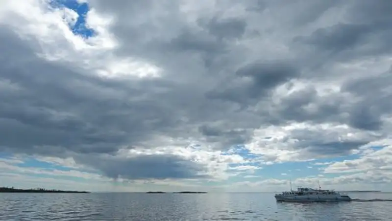 Семьям погибших и пострадавших при шторме в Карелии будет оказана материальная помощь