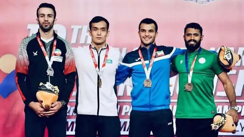 Казахстанские каратисты лидируют на ЧА-2023 в Малайзии