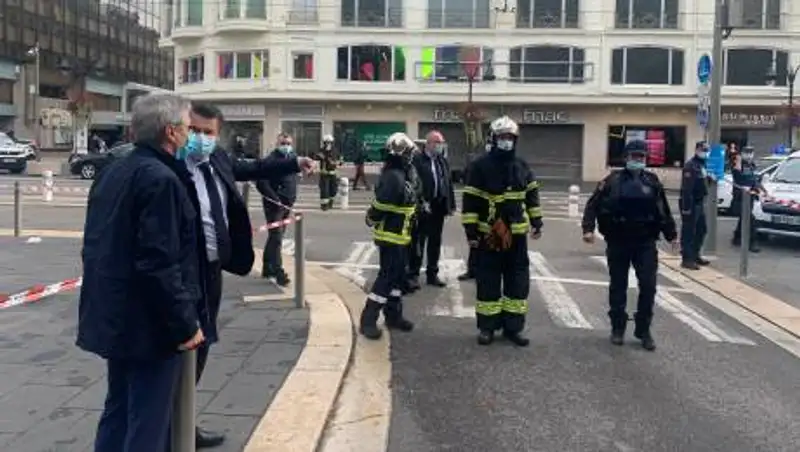 Обезглавливание в Ницце: нападавший кричал "Аллах акбар"