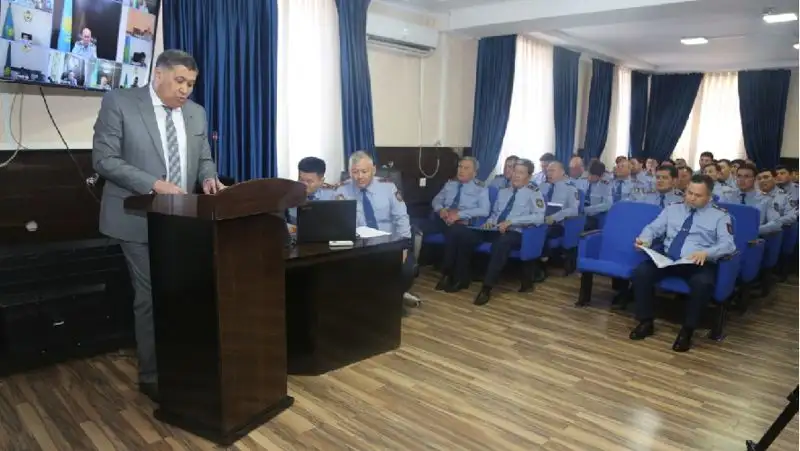 совещание, полицейские, фото - Новости Zakon.kz от 12.05.2022 14:20
