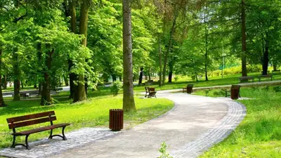 В Семее на отрезке улицы Бегалина появится новый парк, фото - Новости Zakon.kz от 10.11.2022 14:44