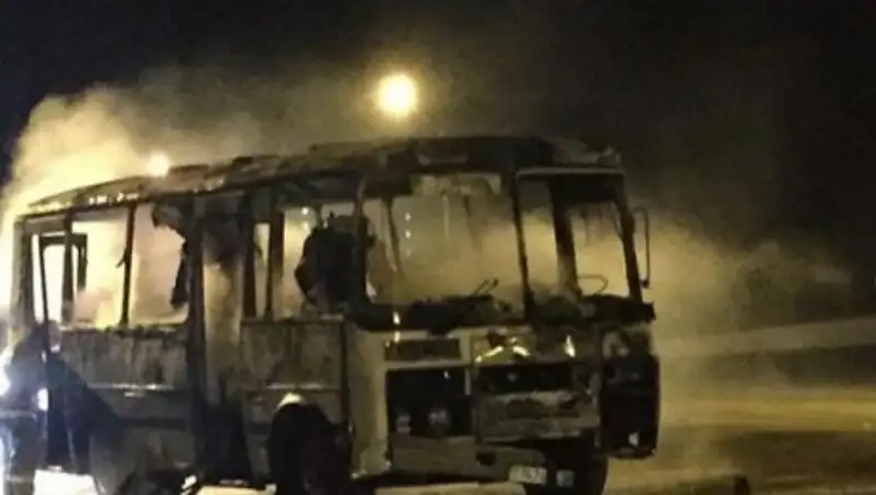 Жуткие ожоги получили водитель и кондуктор автобуса в Жезказгане