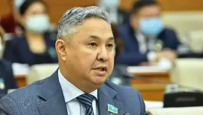  Азат Перуашев, фото - Новости Zakon.kz от 26.01.2022 13:15