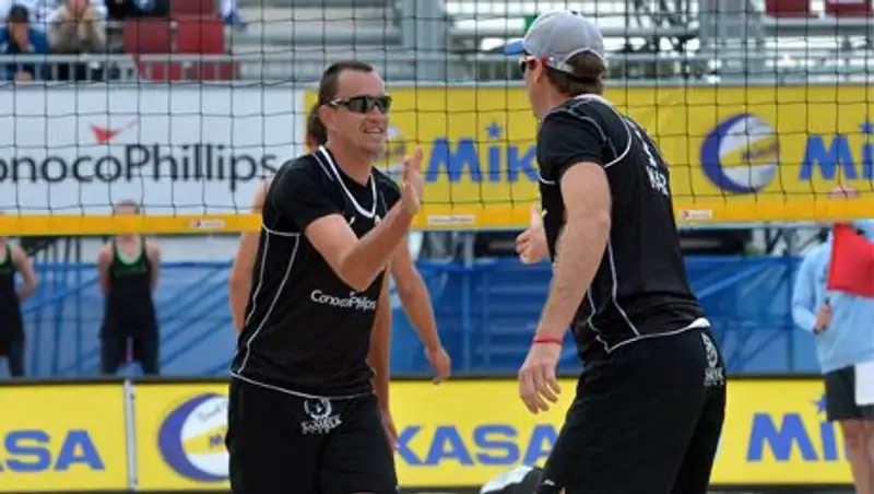 Казахстанские "пляжники" на пути к главному старту года