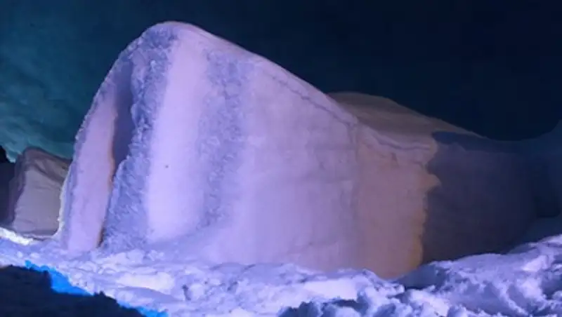 Строивший снежные тоннели уфимский мальчик погиб под обвалом