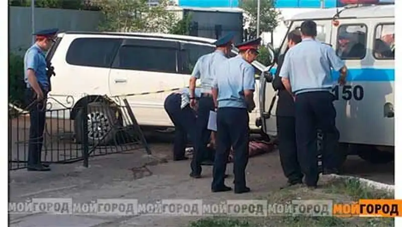 В Уральске в ДТП в районе "Казахстана" погиб человек